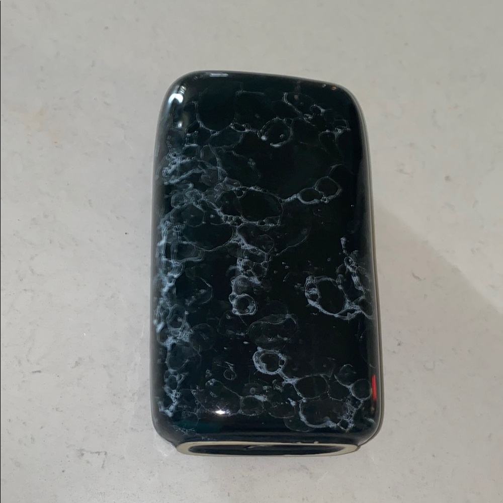 Black Marble‎ Patterned Vase - Picture 3 of 10